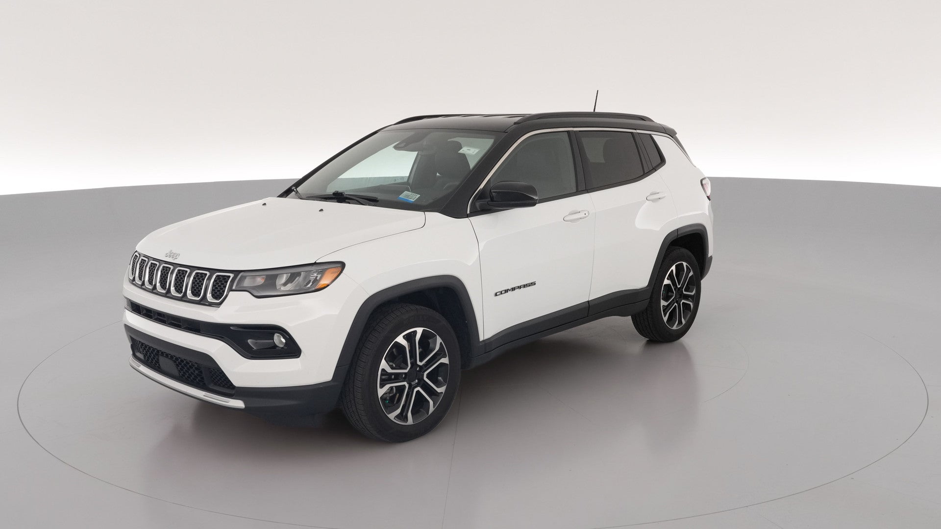 2024 Jeep Compass vehicle photo