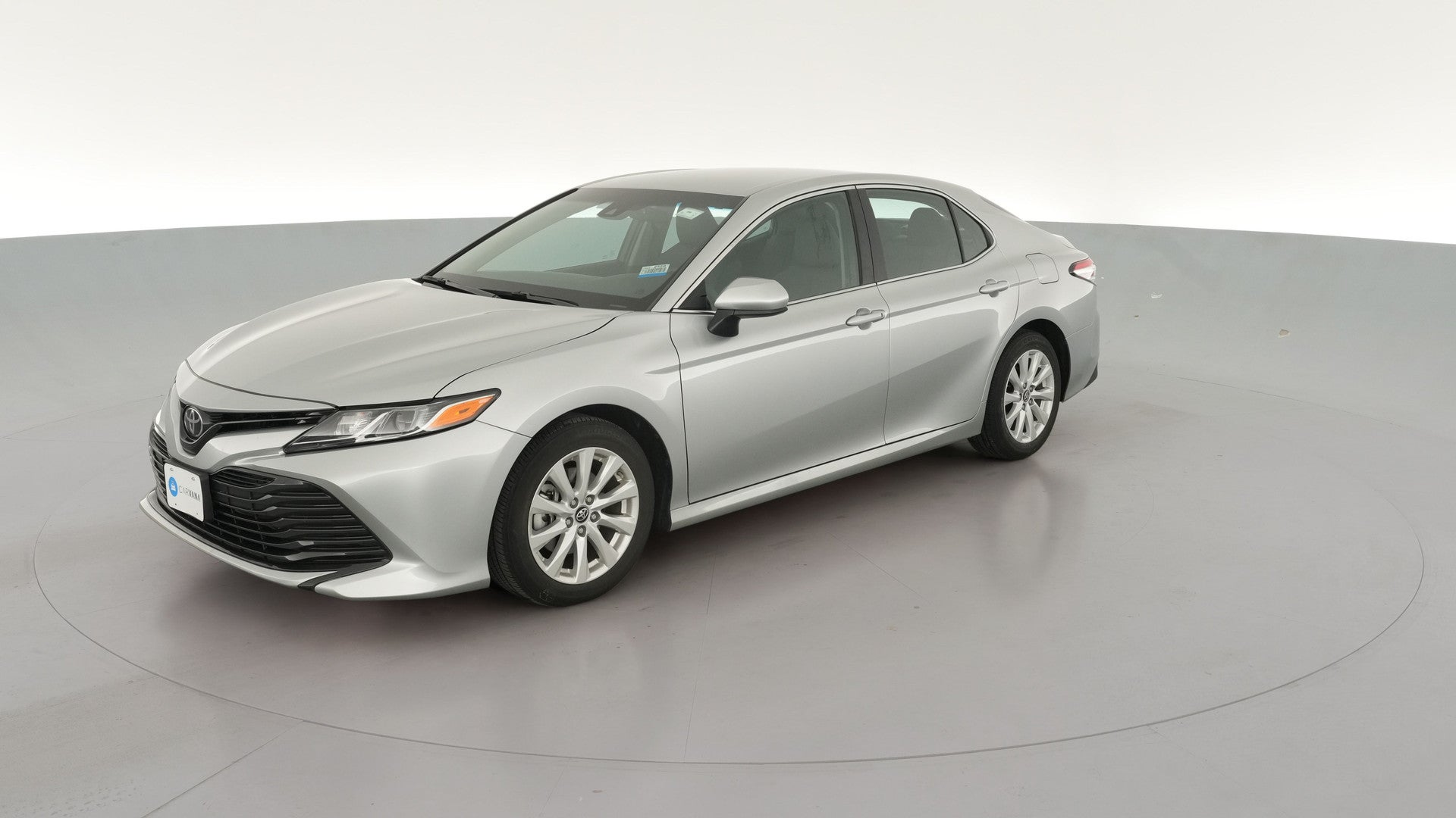 2018 Toyota Camry vehicle photo