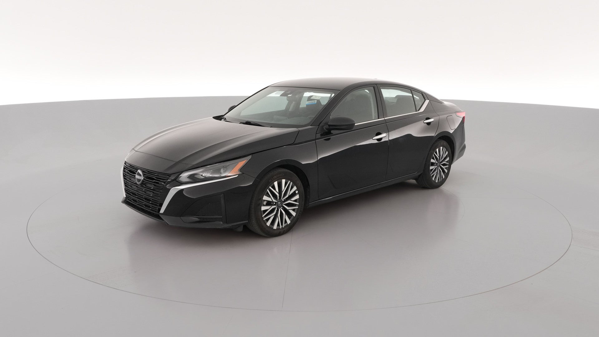 2025 Nissan Altima vehicle photo
