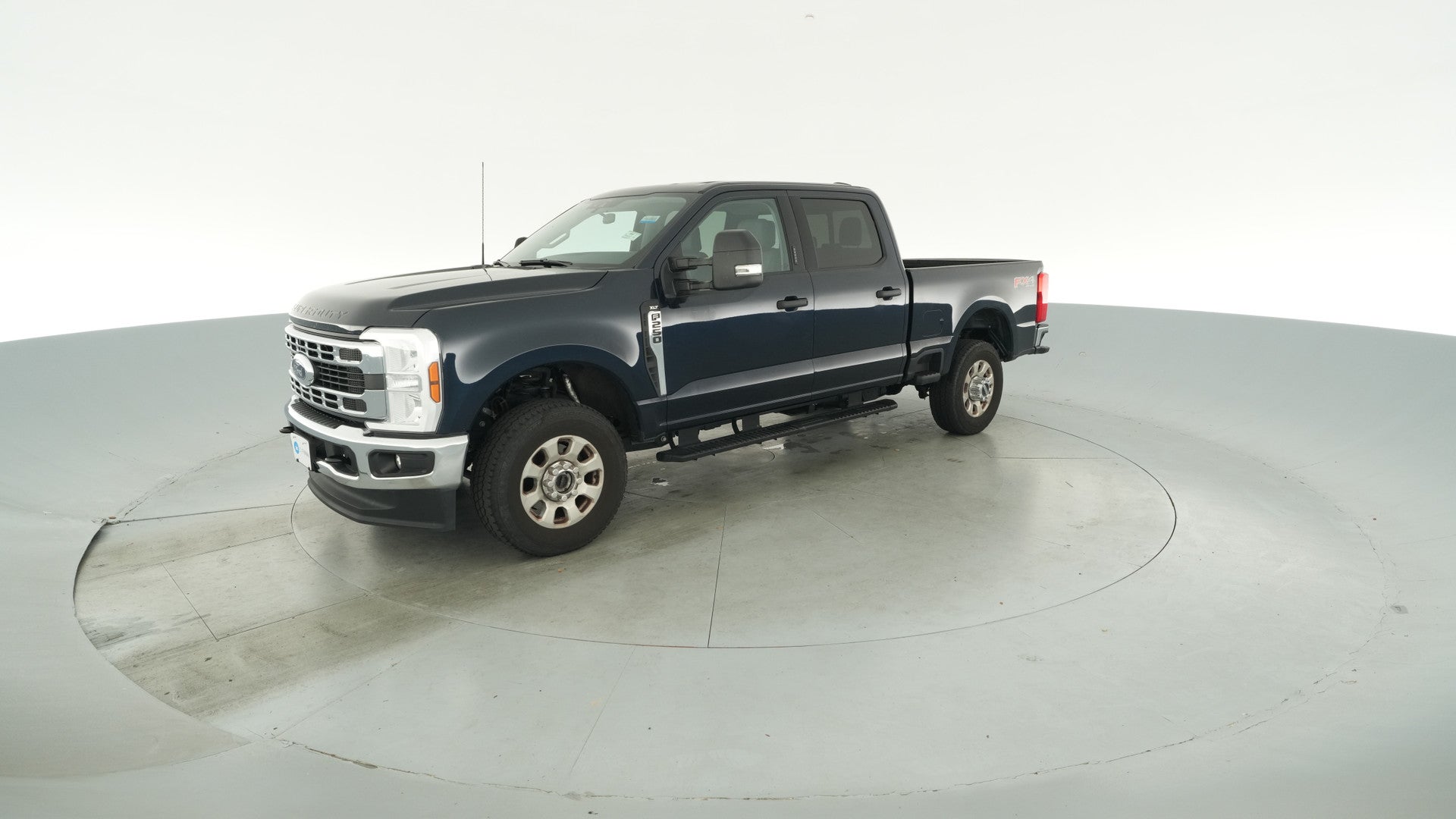 2024 Ford F250 Super Duty Crew Cab vehicle photo