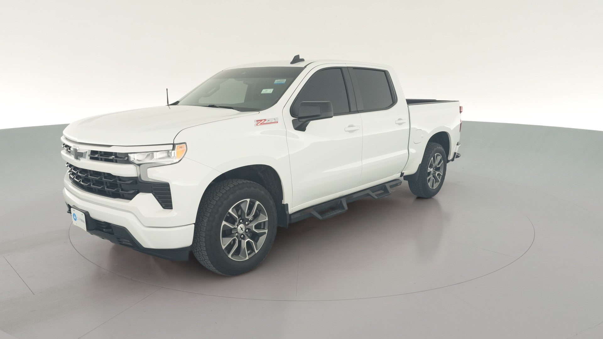 2024 Chevrolet Silverado 1500 Crew Cab vehicle photo