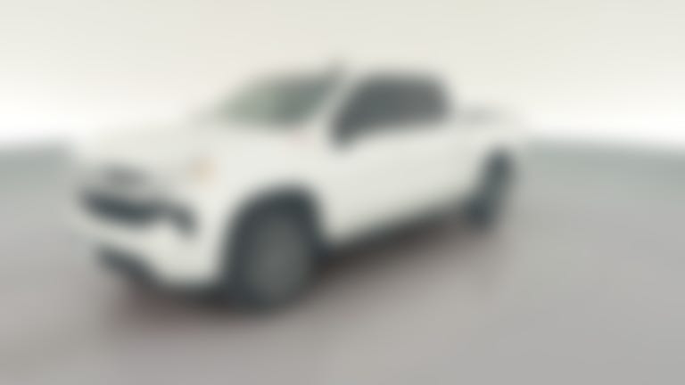 2024 Chevrolet Silverado 1500 Crew Cab vehicle photo