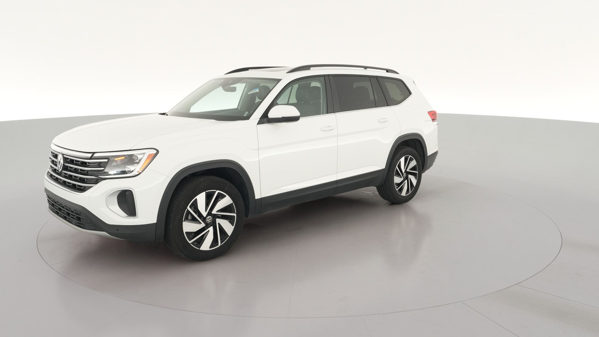 2025 Volkswagen Atlas vehicle photo