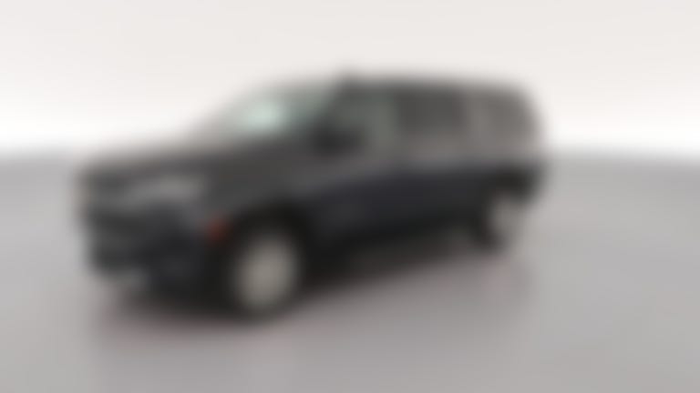 2022 Chevrolet Suburban vehicle photo