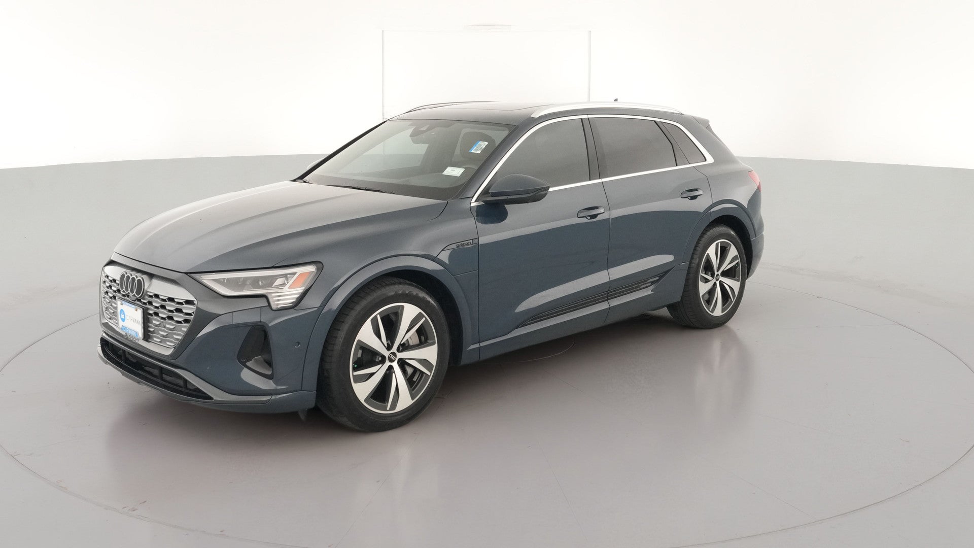 2024 Audi Q8 e-tron vehicle photo