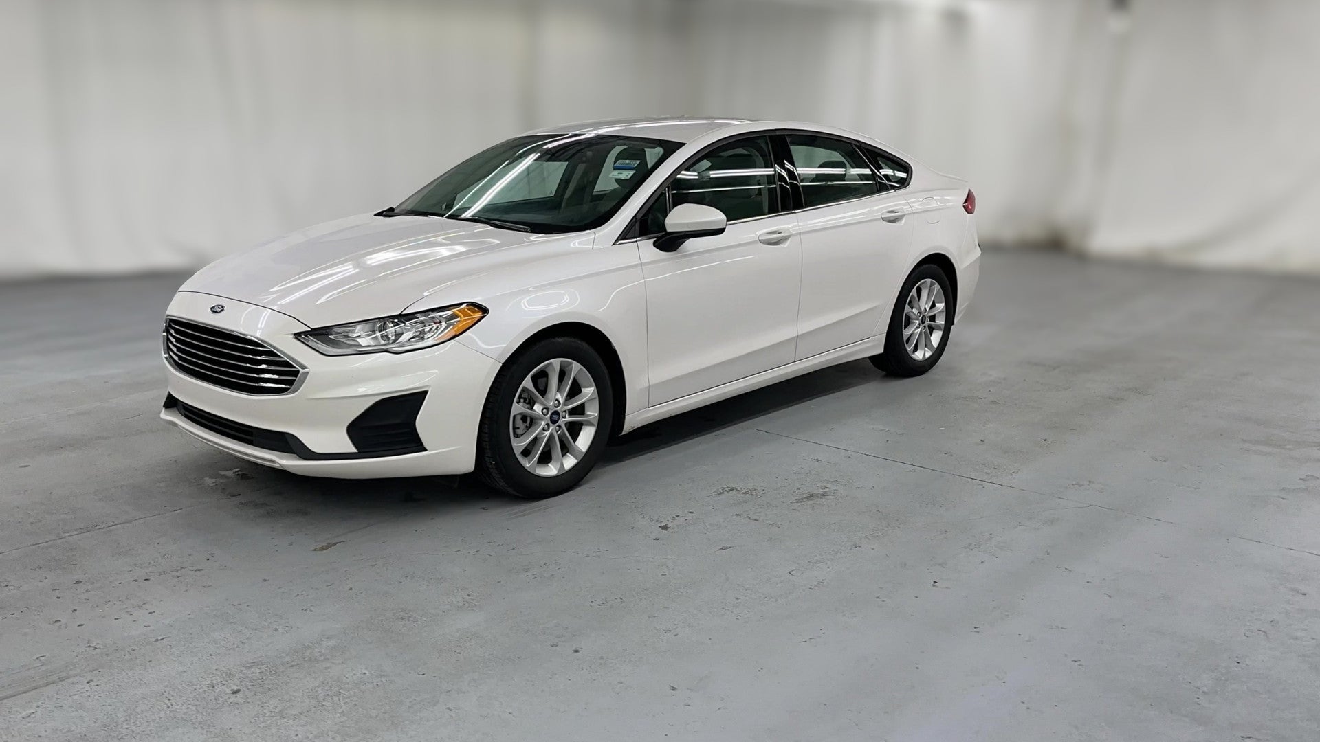 2019 Ford Fusion vehicle photo