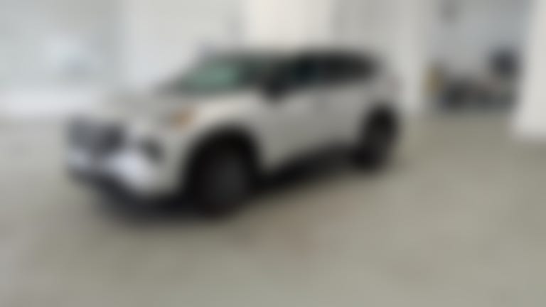 2024 Nissan Rogue vehicle photo
