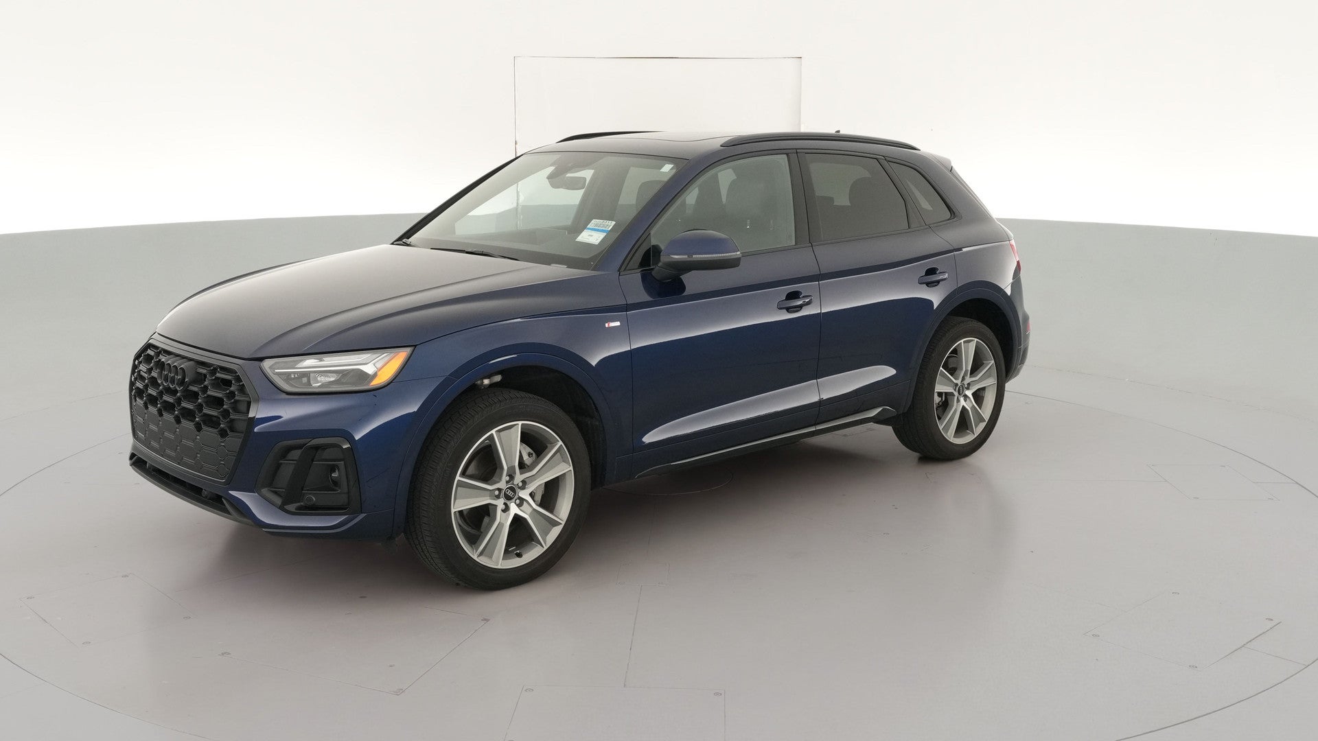 2025 Audi Q5 vehicle photo