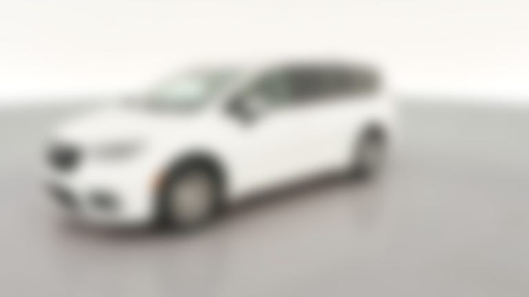 2023 Chrysler Pacifica vehicle photo