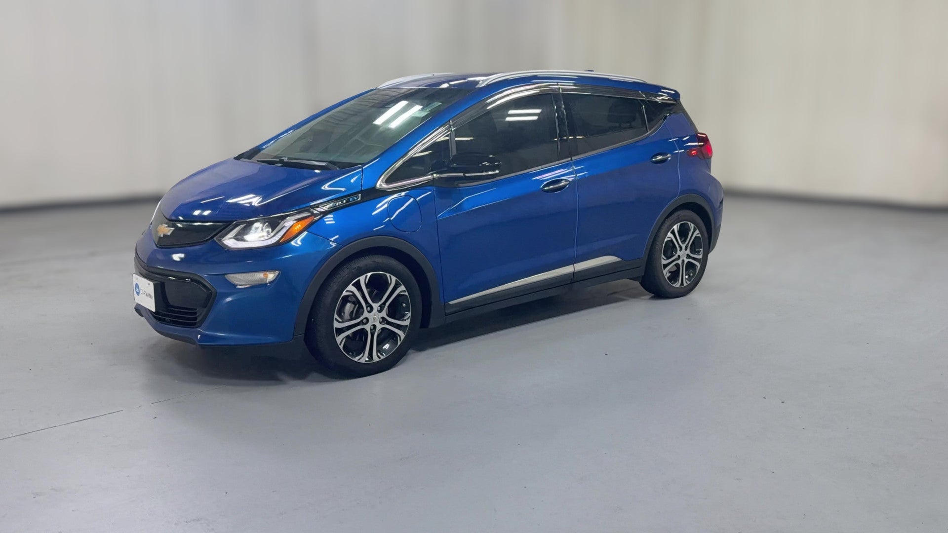 2017 Chevrolet Bolt EV vehicle photo