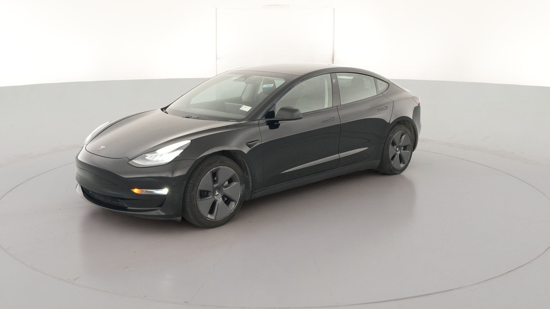2021 Tesla Model 3 vehicle photo