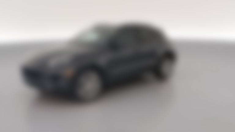 2018 Porsche Macan vehicle photo
