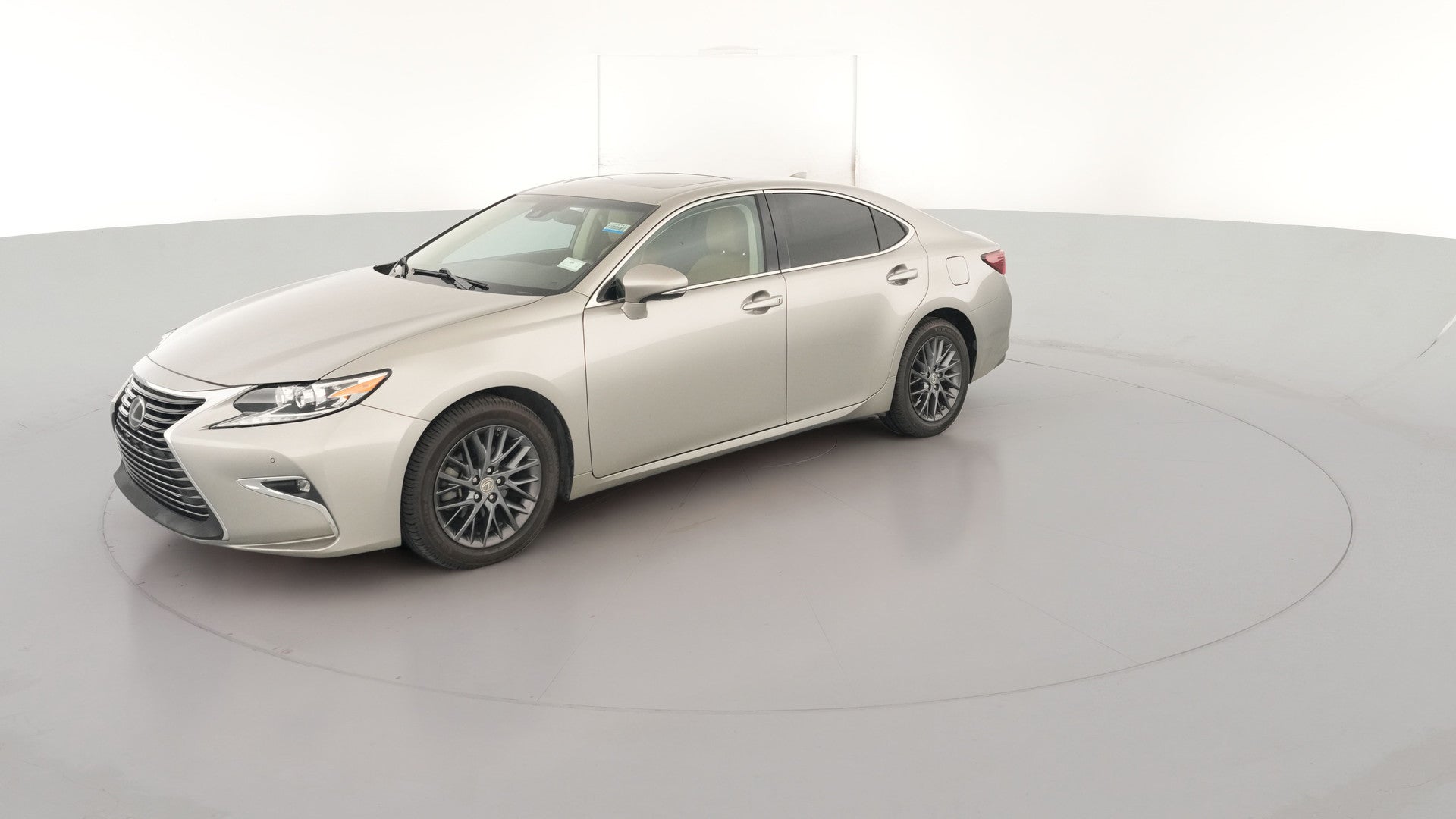 2018 Lexus ES vehicle photo