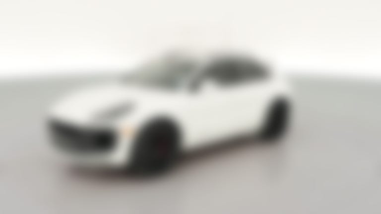 2024 Porsche Macan vehicle photo