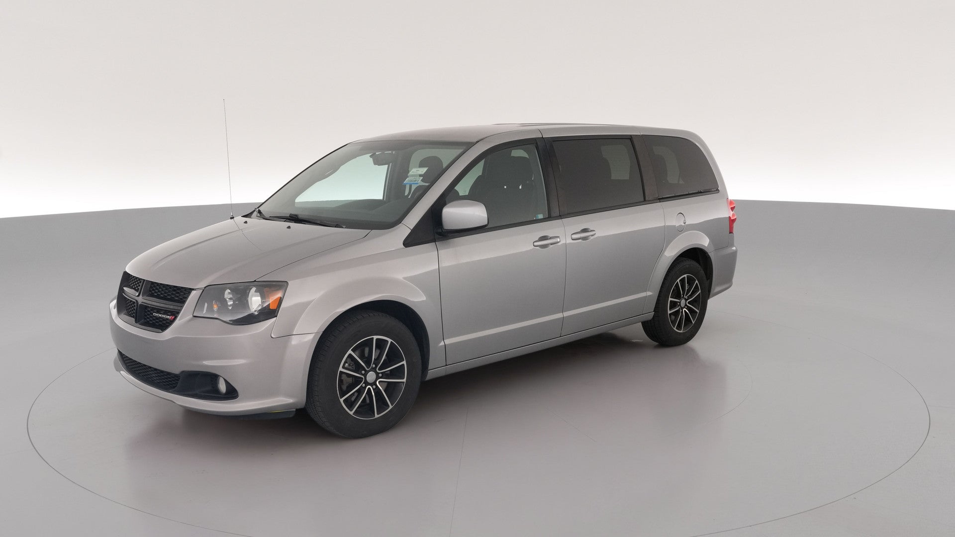 2018 Dodge Grand Caravan Passenger vehicle photo