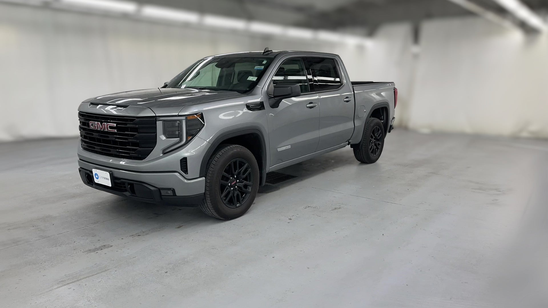 2024 GMC Sierra 1500 Crew Cab vehicle photo