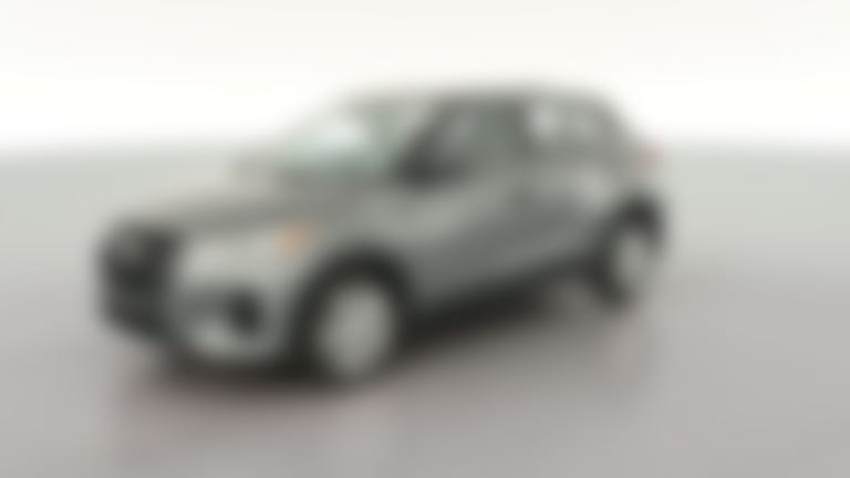 2024 Nissan Kicks vehicle photo