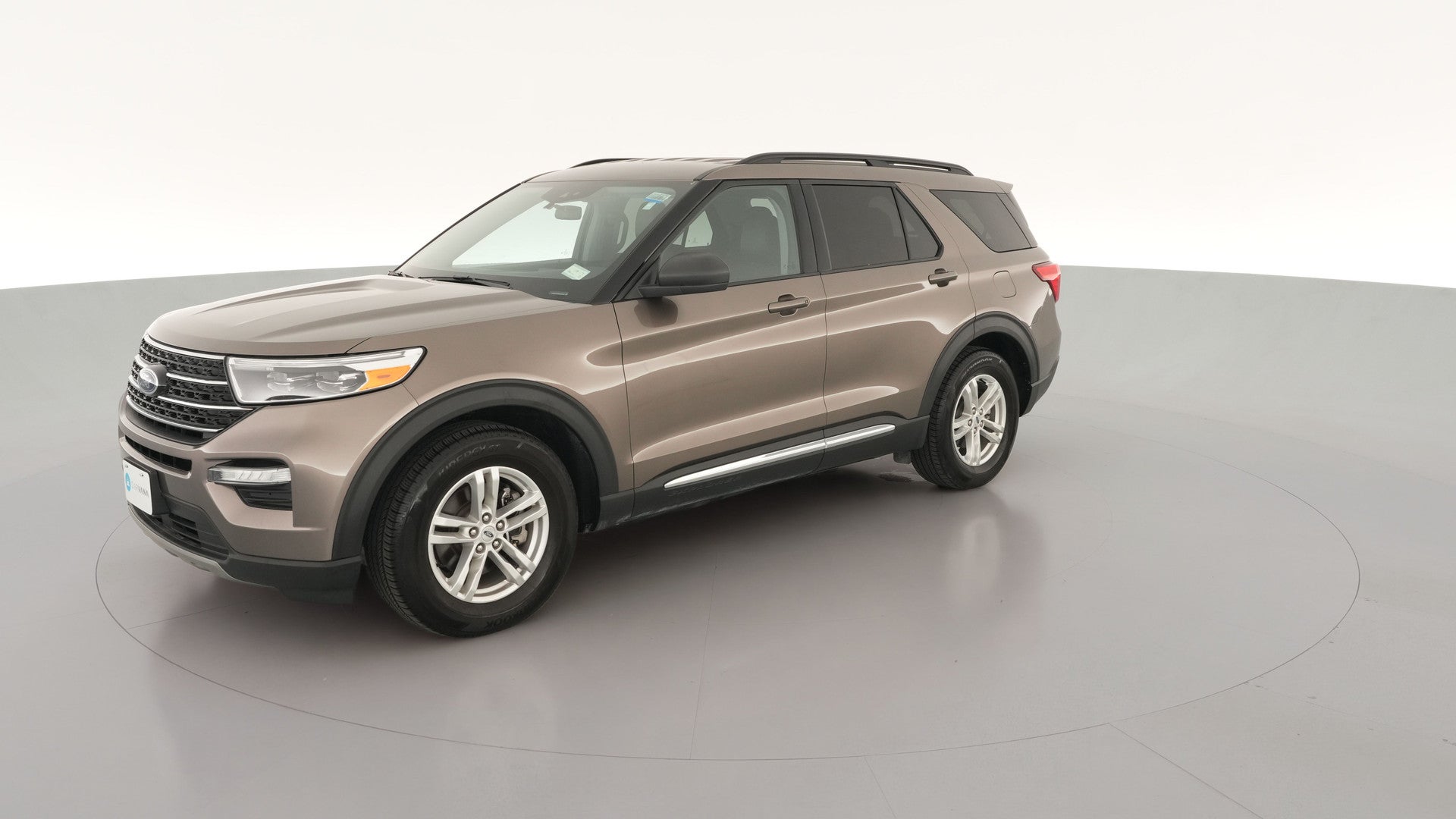 2021 Ford Explorer vehicle photo