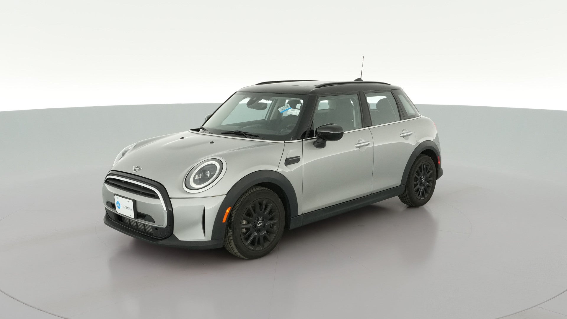 2023 MINI Hardtop 4 Door vehicle photo