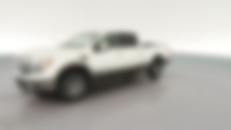 2018 Nissan TITAN XD Crew Cab vehicle photo