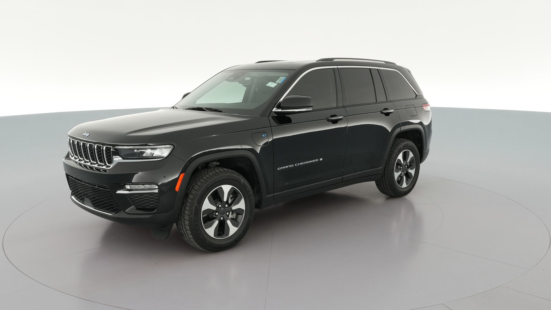 2023 Jeep Grand Cherokee 4xe vehicle photo