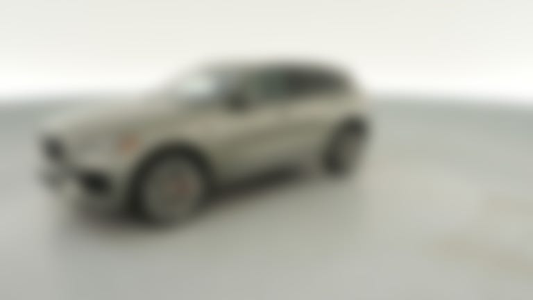 2018 Jaguar F-PACE vehicle photo