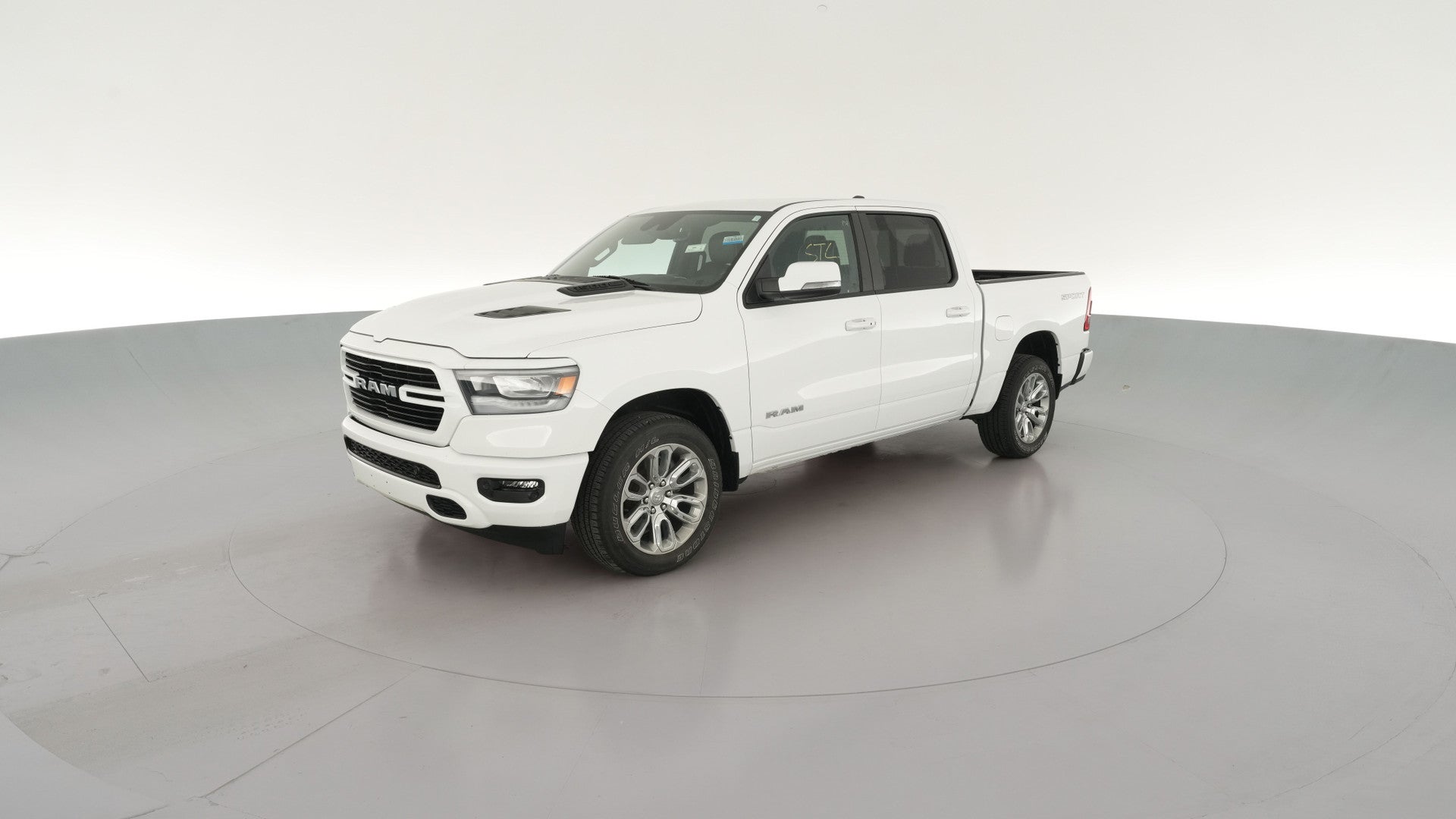 2023 Ram 1500 Crew Cab vehicle photo