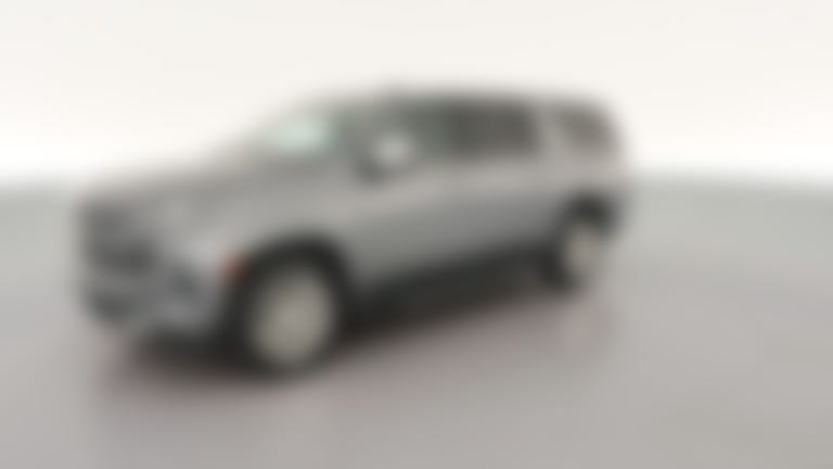 2022 Chevrolet Suburban vehicle photo