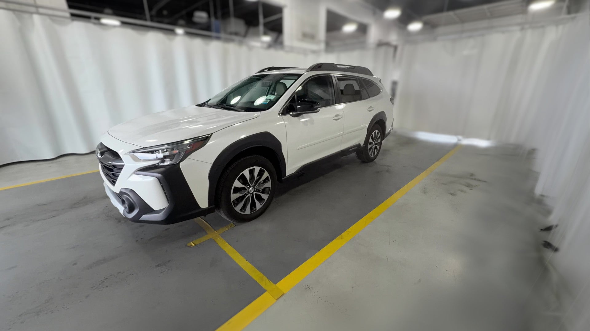 2024 Subaru Outback vehicle photo