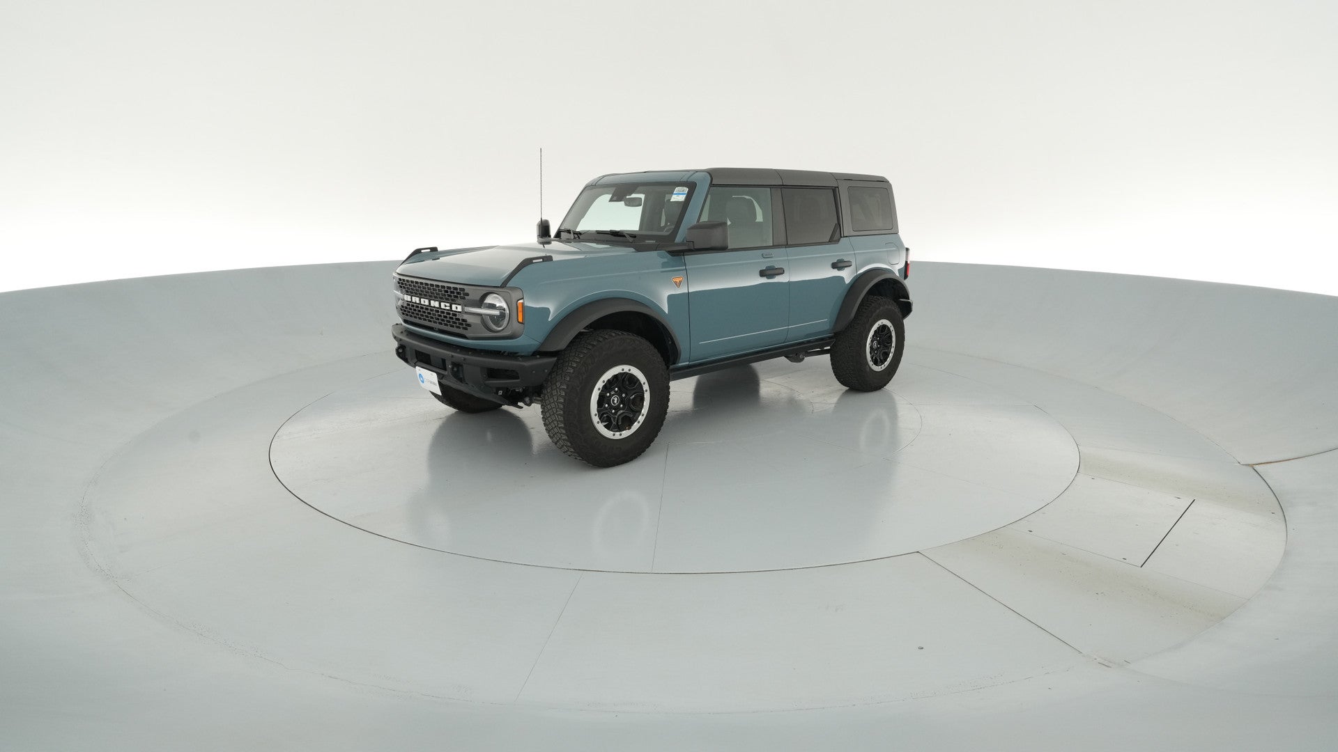 2022 Ford Bronco vehicle photo