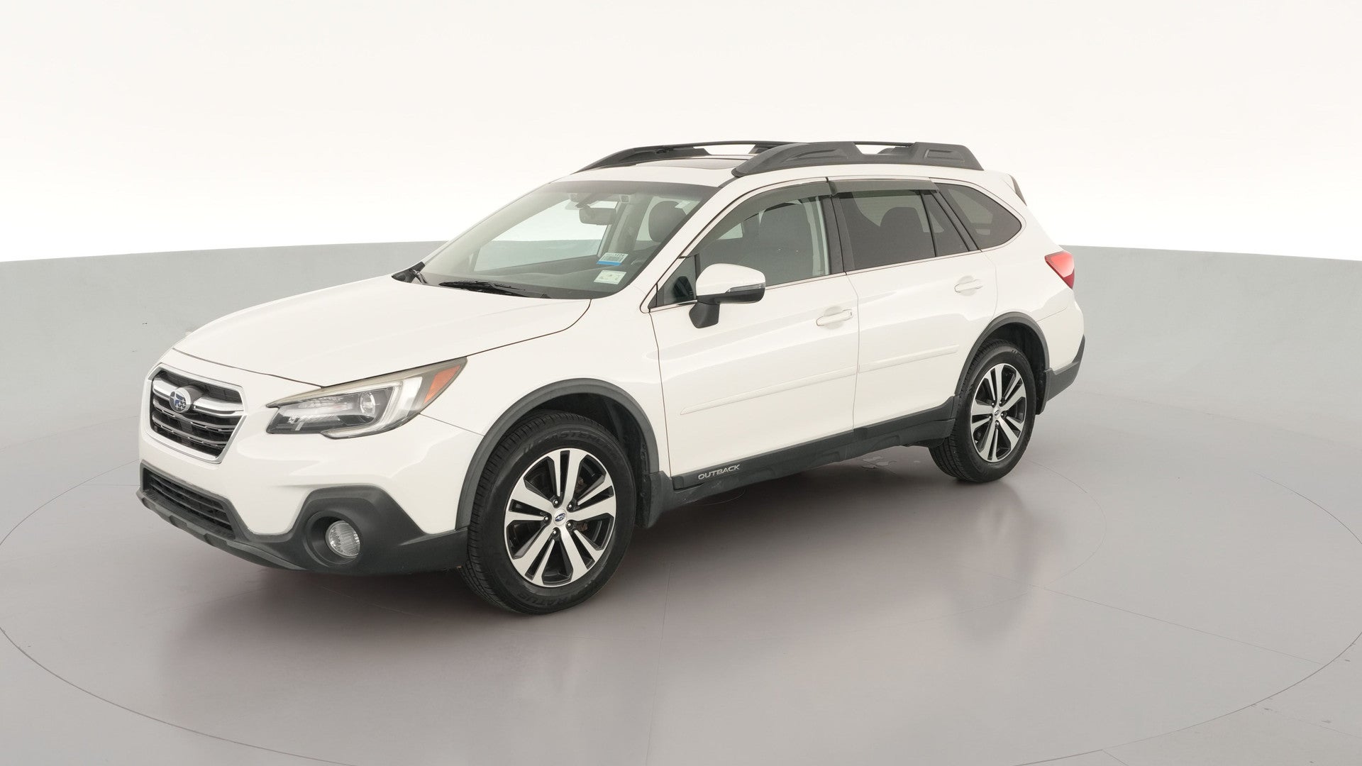 2018 Subaru Outback vehicle photo