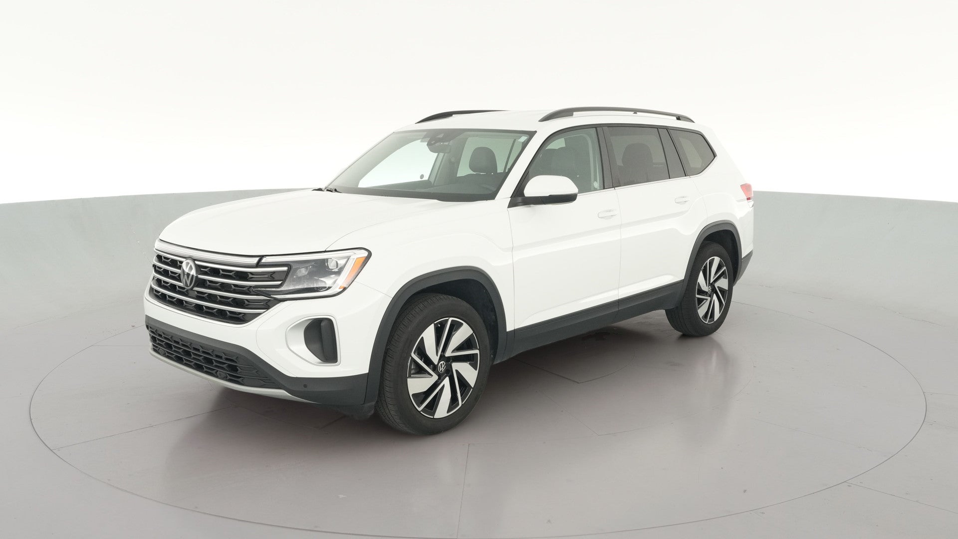 2025 Volkswagen Atlas vehicle photo