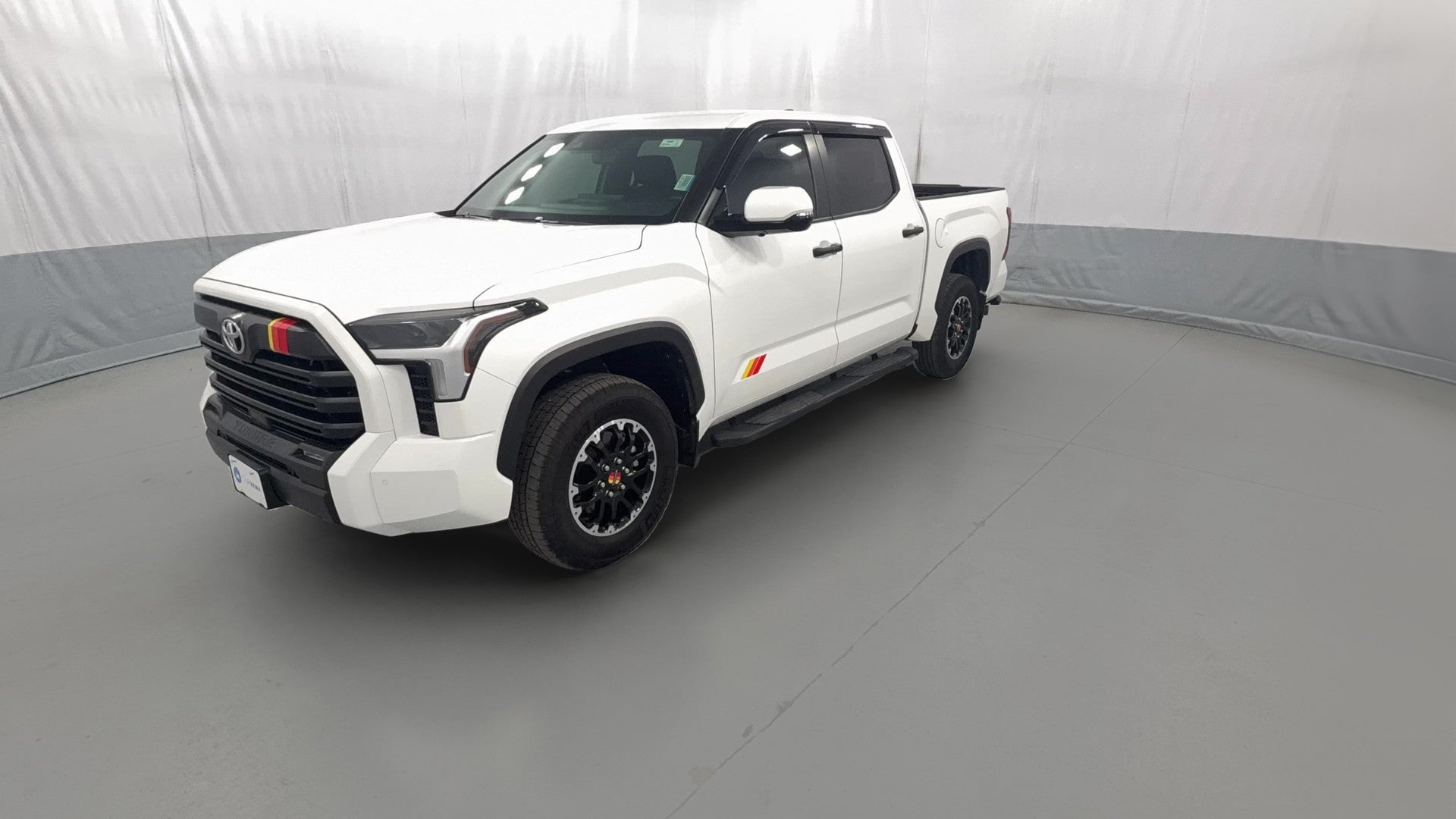 2025 Toyota Tundra CrewMax vehicle photo