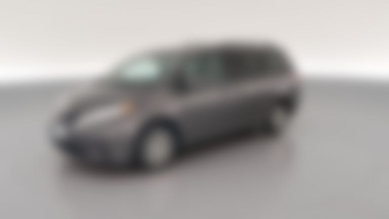 2017 Toyota Sienna vehicle photo