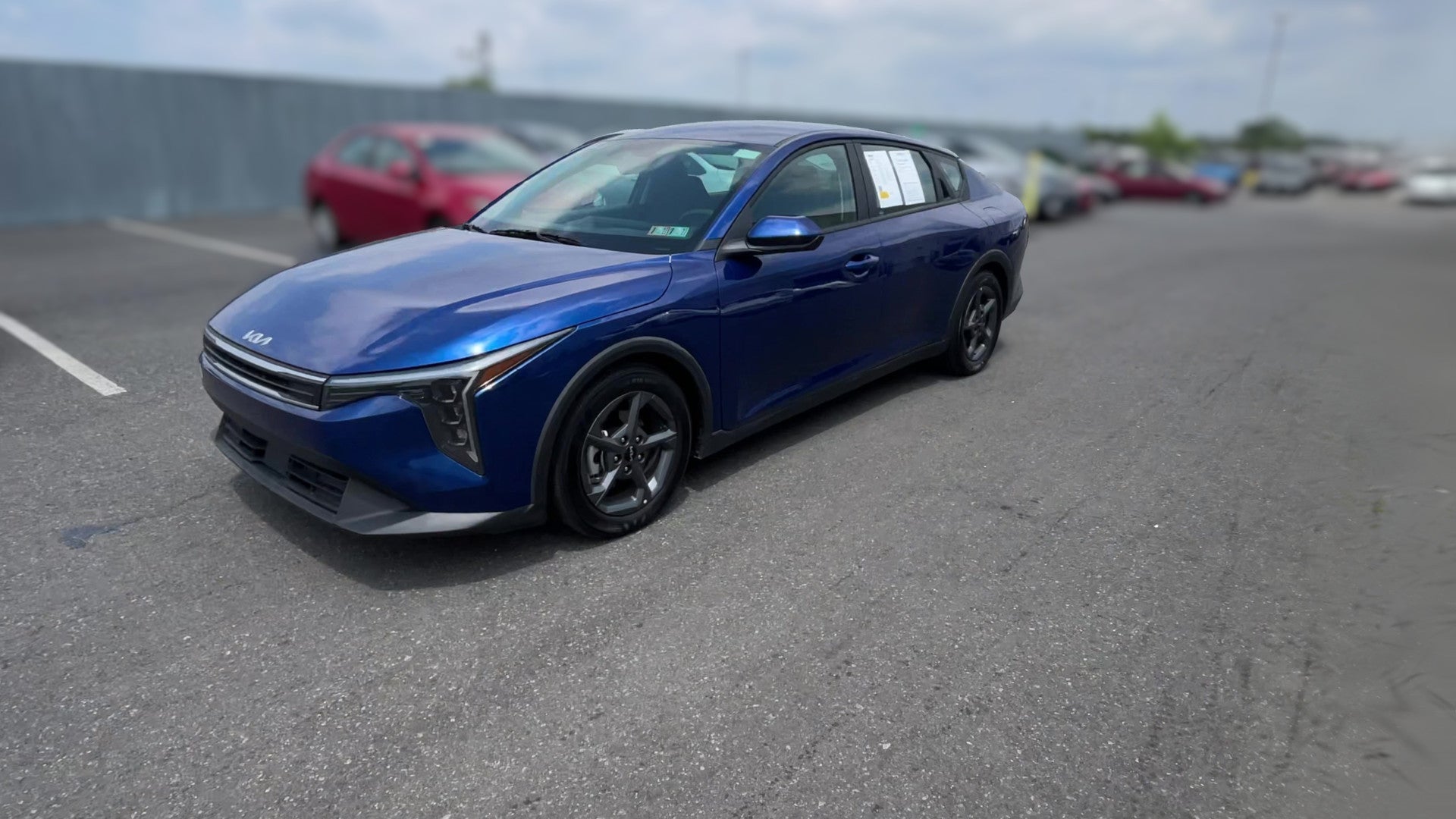 2025 Kia K4 vehicle photo