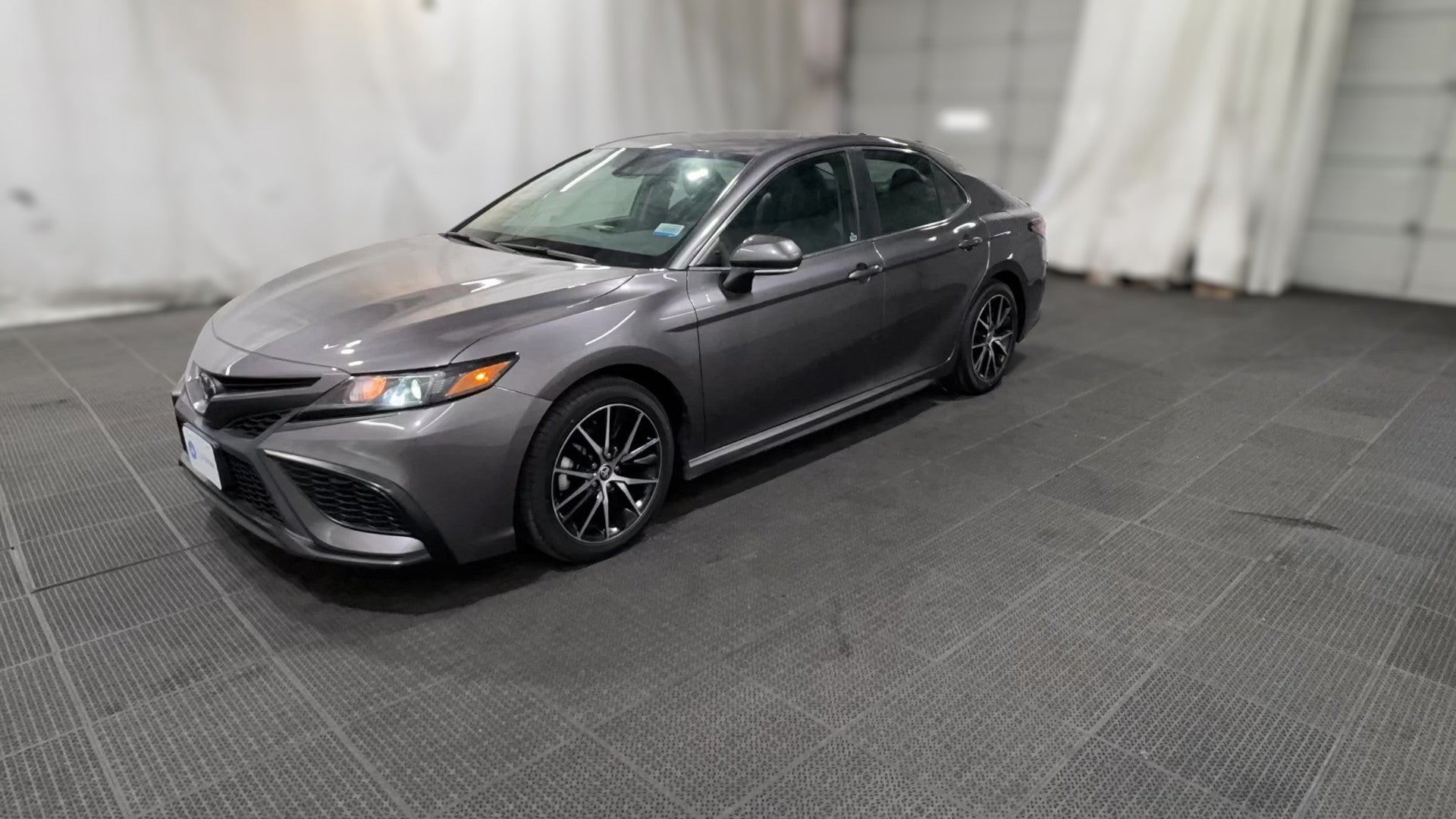 2023 Toyota Camry vehicle photo