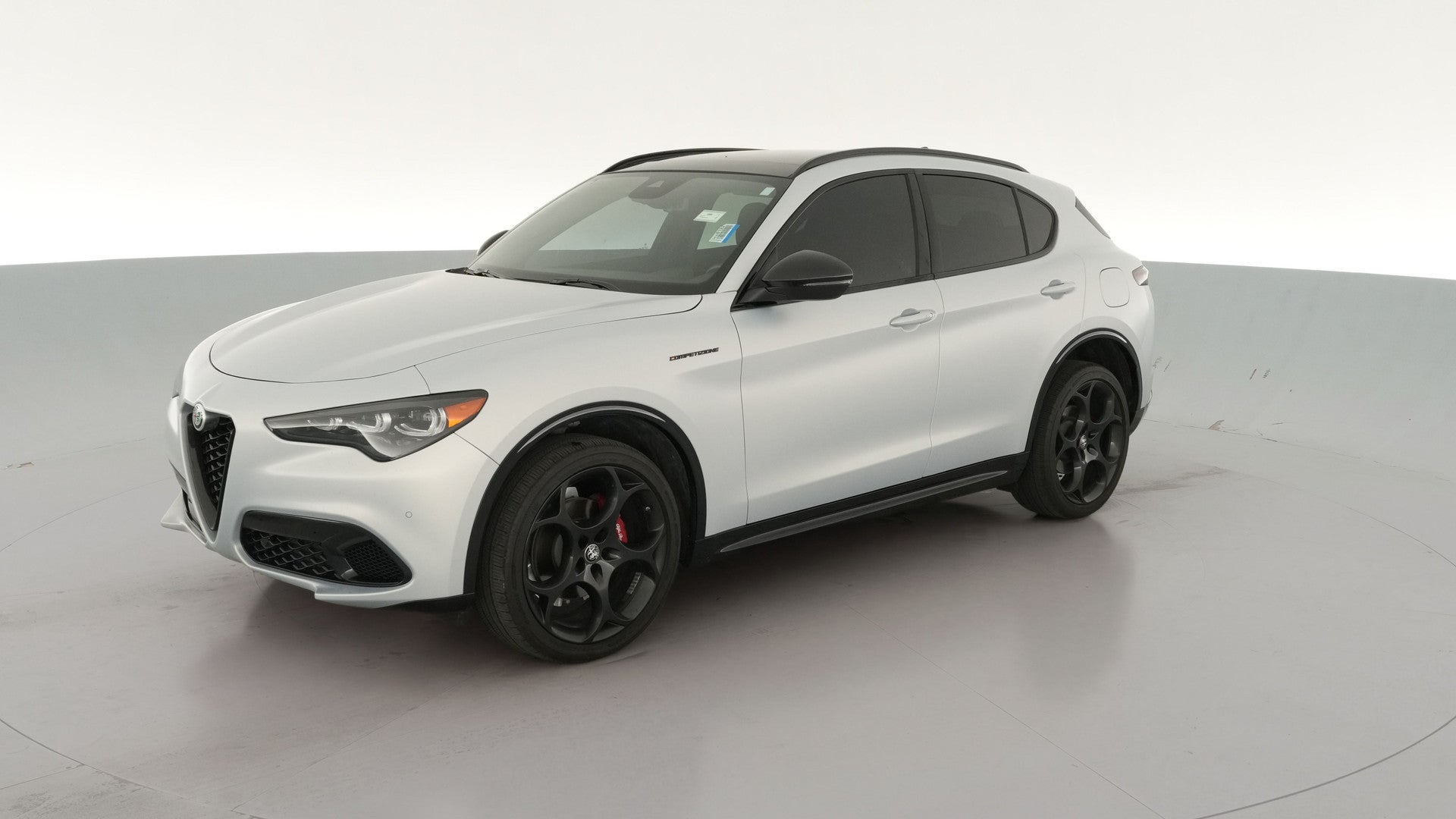 2024 Alfa Romeo Stelvio vehicle photo