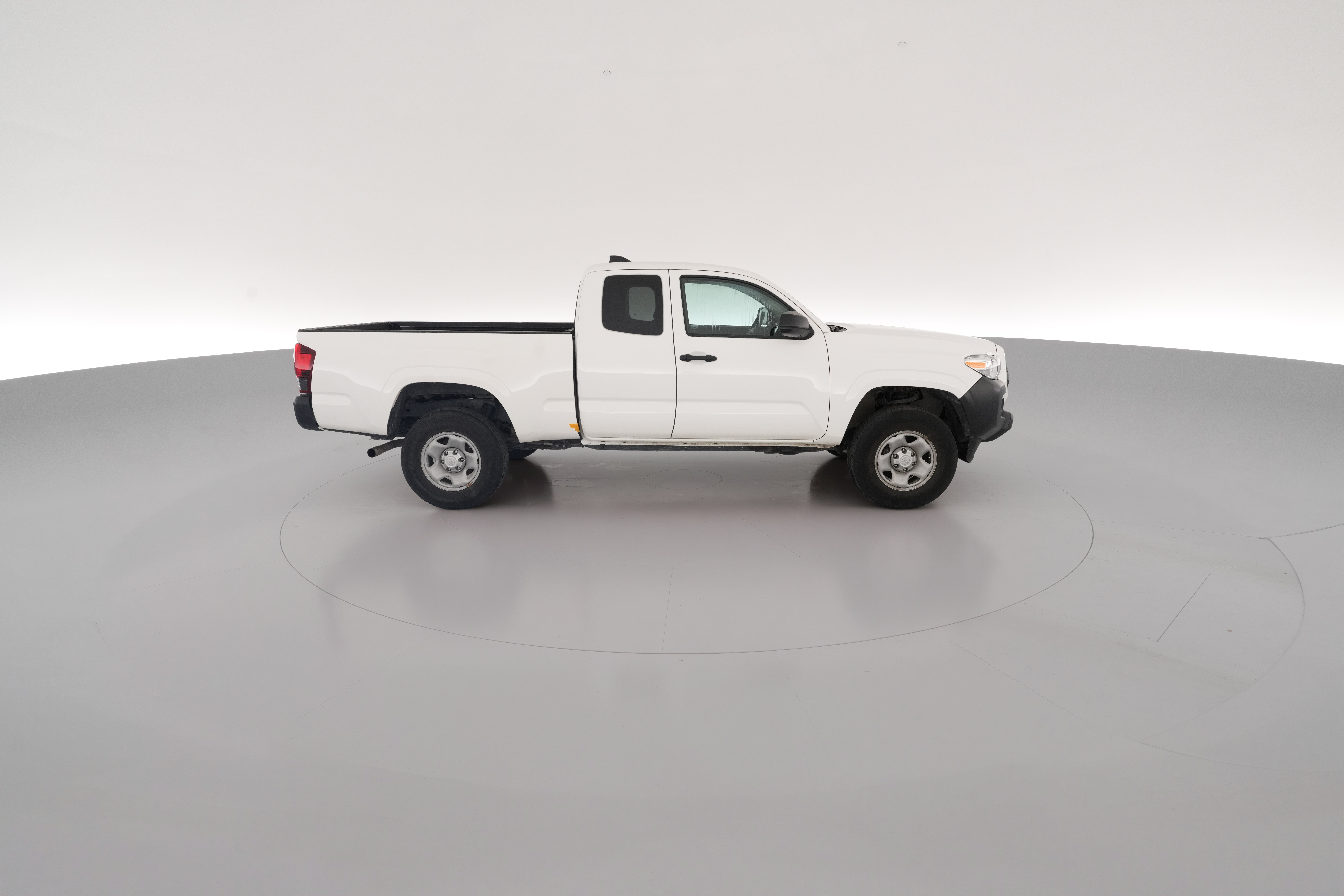 2023 Toyota Tacoma SR - Photo 31