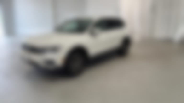 2018 Volkswagen Tiguan vehicle photo