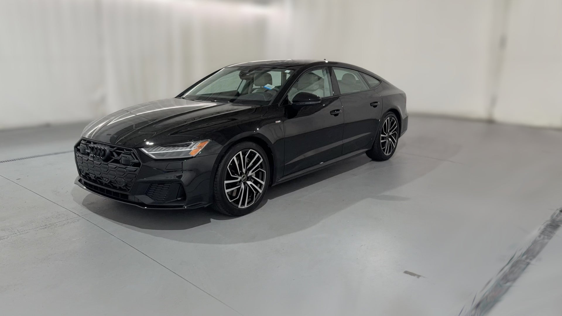 2025 Audi A7 vehicle photo