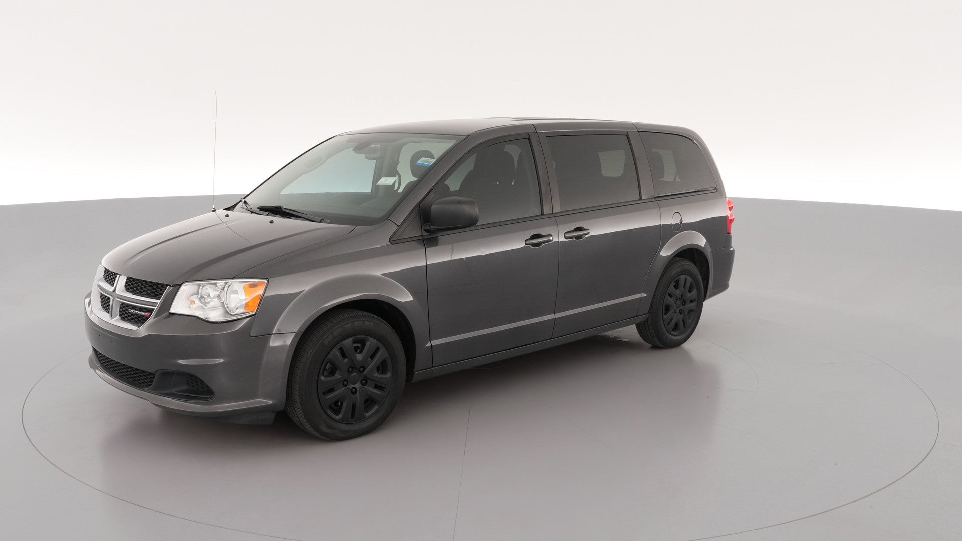 2018 Dodge Grand Caravan Passenger vehicle photo