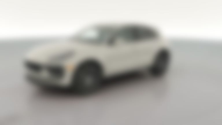 2022 Porsche Macan vehicle photo