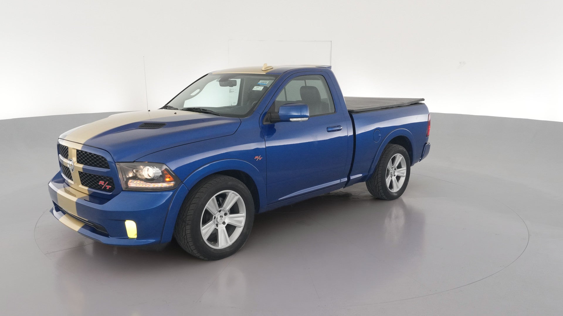 2017 Ram 1500 Regular Cab vehicle photo