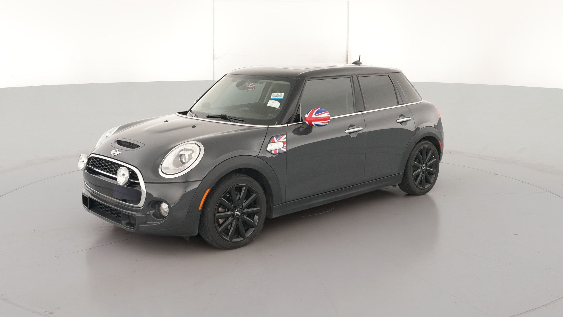 2016 MINI Hardtop 4 Door vehicle photo