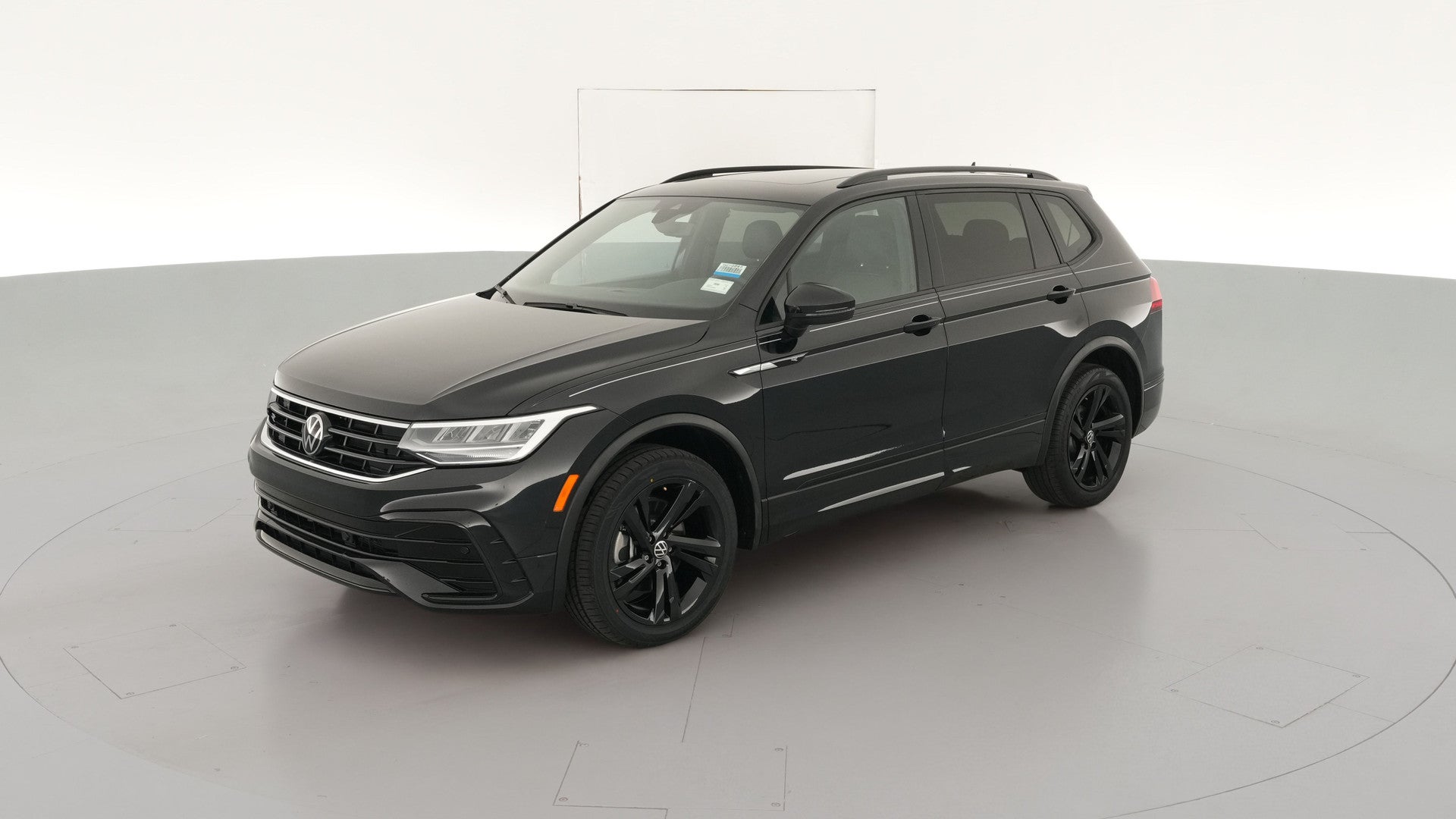 2024 Volkswagen Tiguan vehicle photo