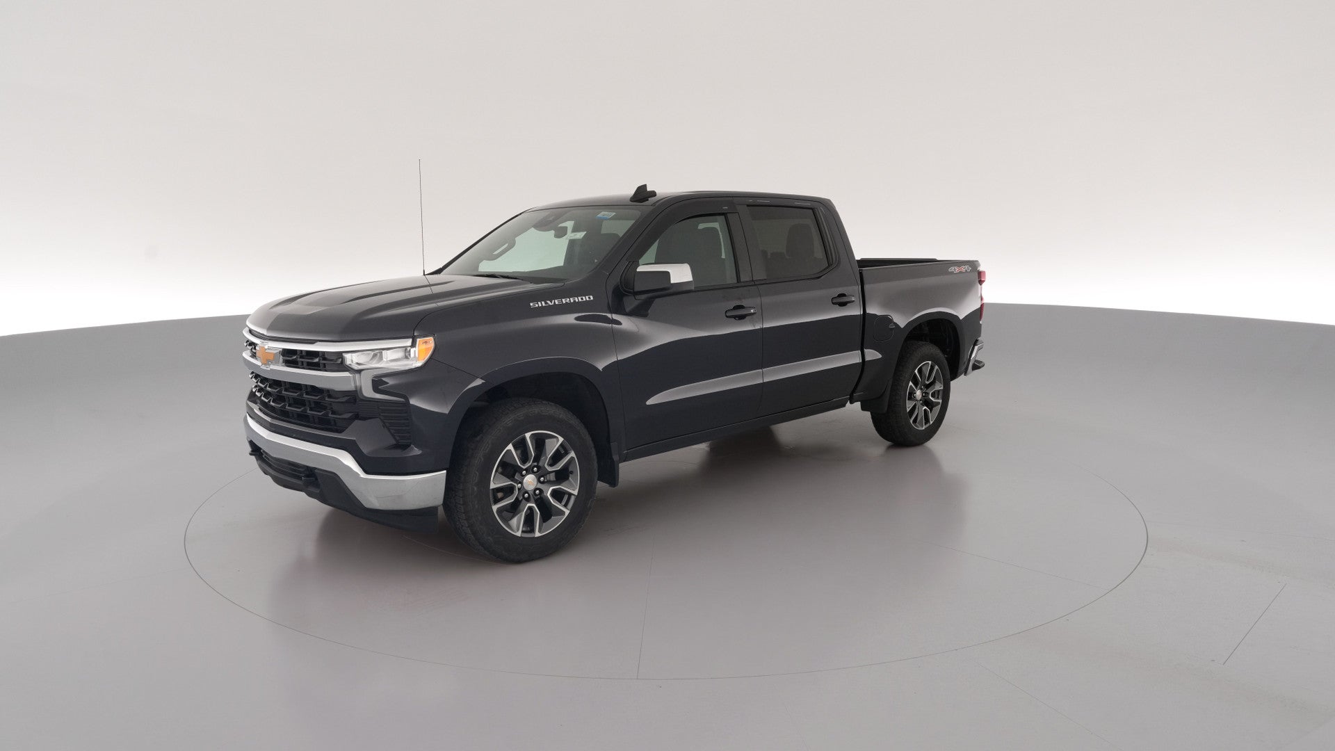 2024 Chevrolet Silverado 1500 Crew Cab vehicle photo