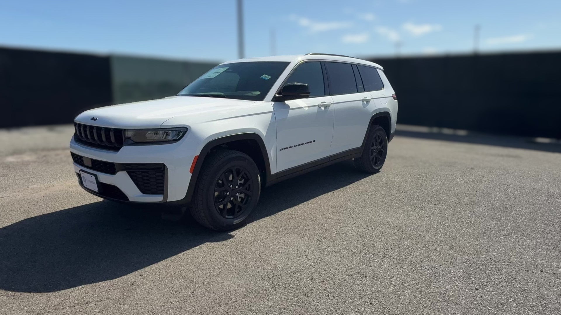 2026 Jeep Grand Cherokee L vehicle photo