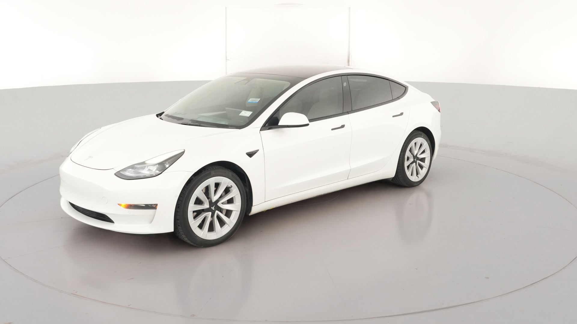 2022 Tesla Model 3 vehicle photo