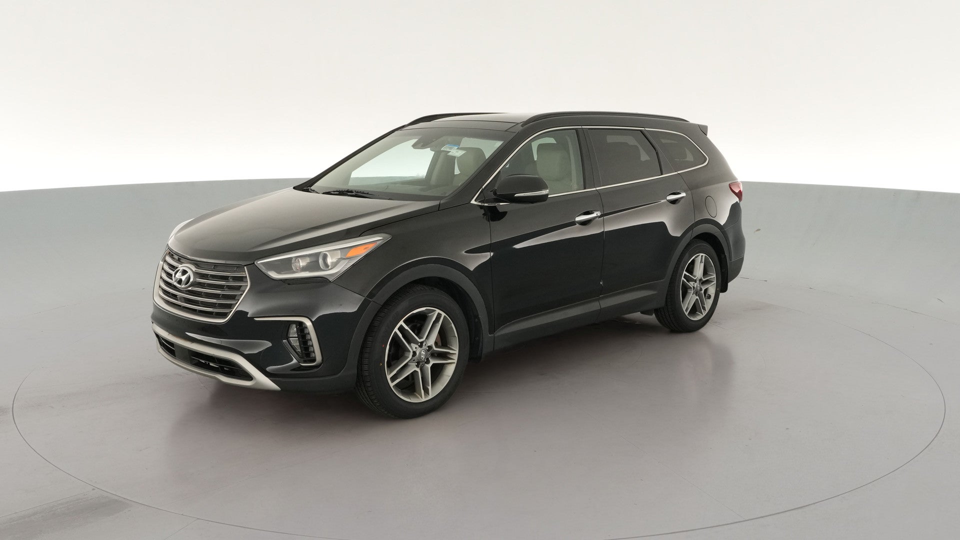 2018 Hyundai Santa Fe vehicle photo