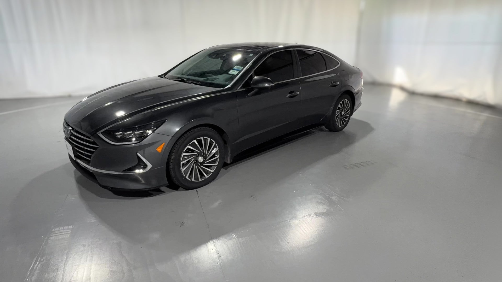 2023 Hyundai Sonata Hybrid vehicle photo